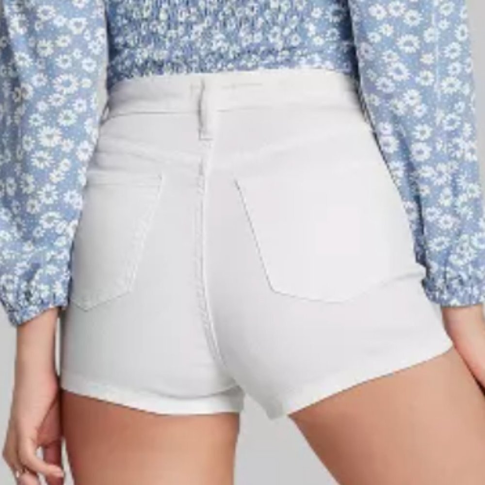 WILD FABLE highest rise white stretch denim shorts - Picture 2 of 4